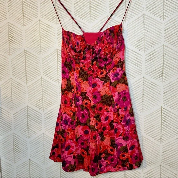 ๐ For Love And Lemons Pink Wendy Mini Dress - Picture 3 of 8